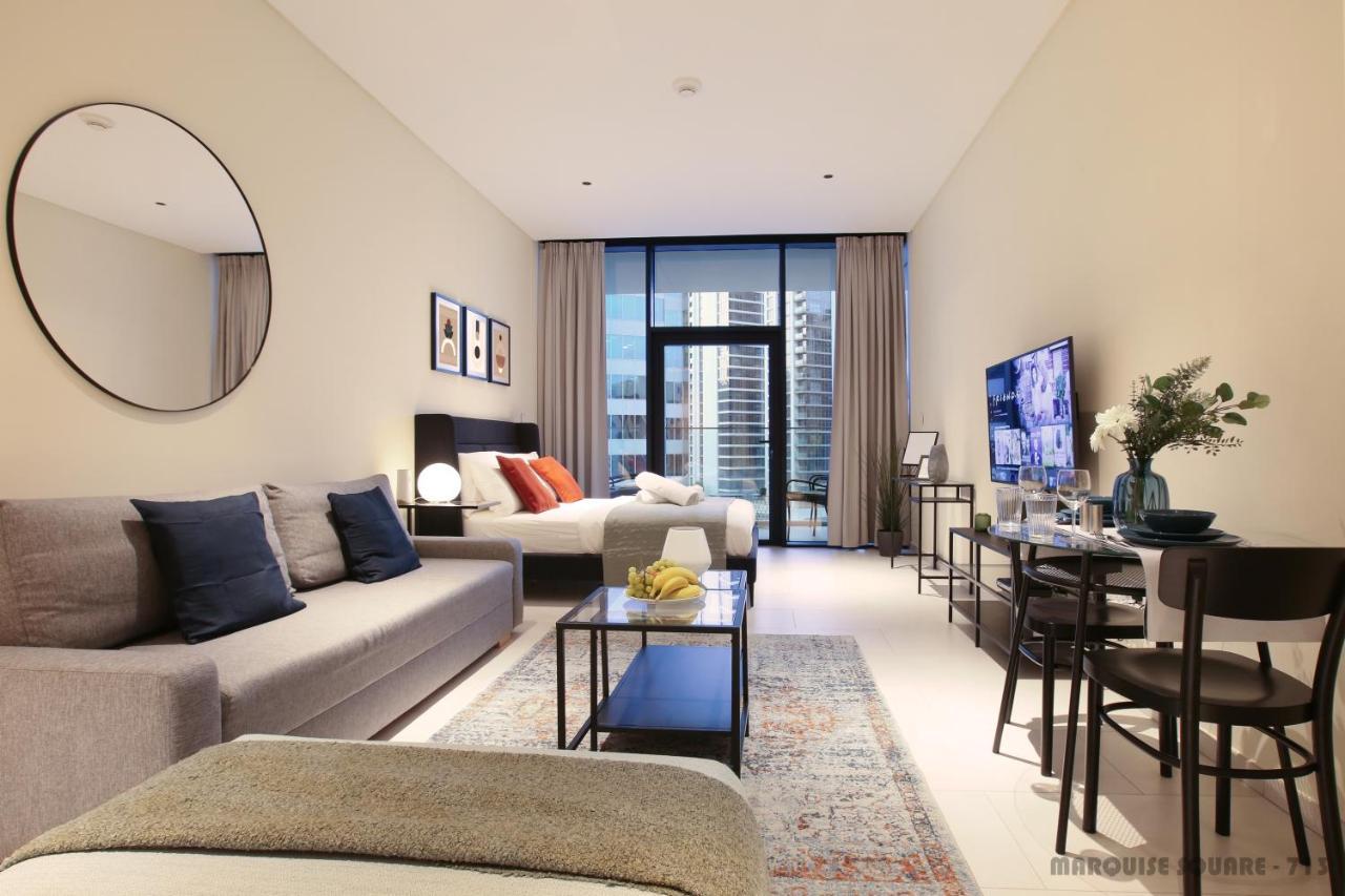 Luxury Studios With Burj Khalifa Or Canal View In Downtown - Marquise Square Tower دبي المظهر الخارجي الصورة