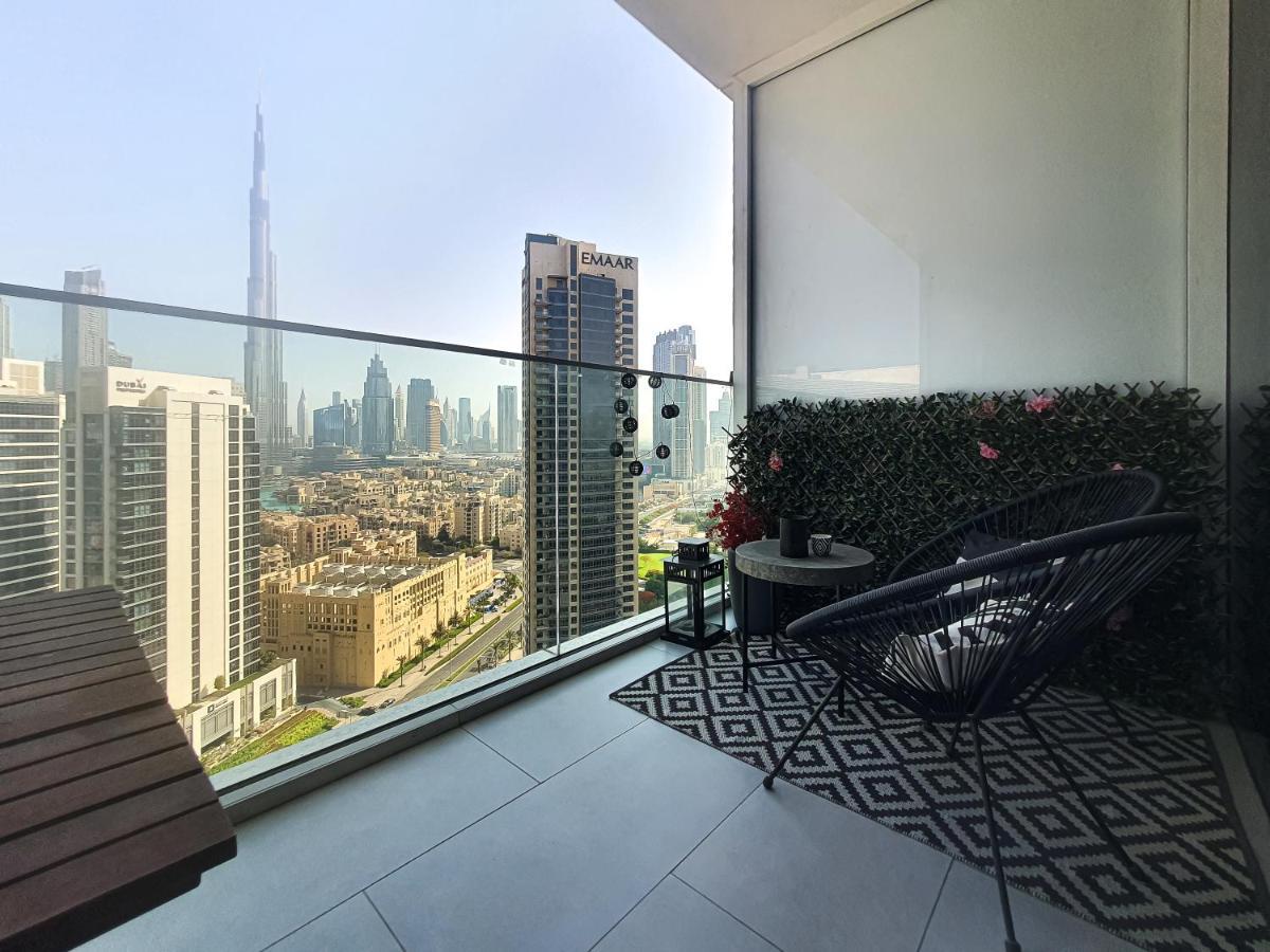 Luxury Studios With Burj Khalifa Or Canal View In Downtown - Marquise Square Tower دبي المظهر الخارجي الصورة
