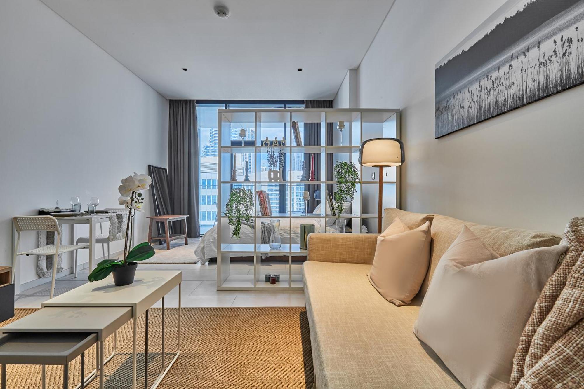 Luxury Studios With Burj Khalifa Or Canal View In Downtown - Marquise Square Tower دبي المظهر الخارجي الصورة