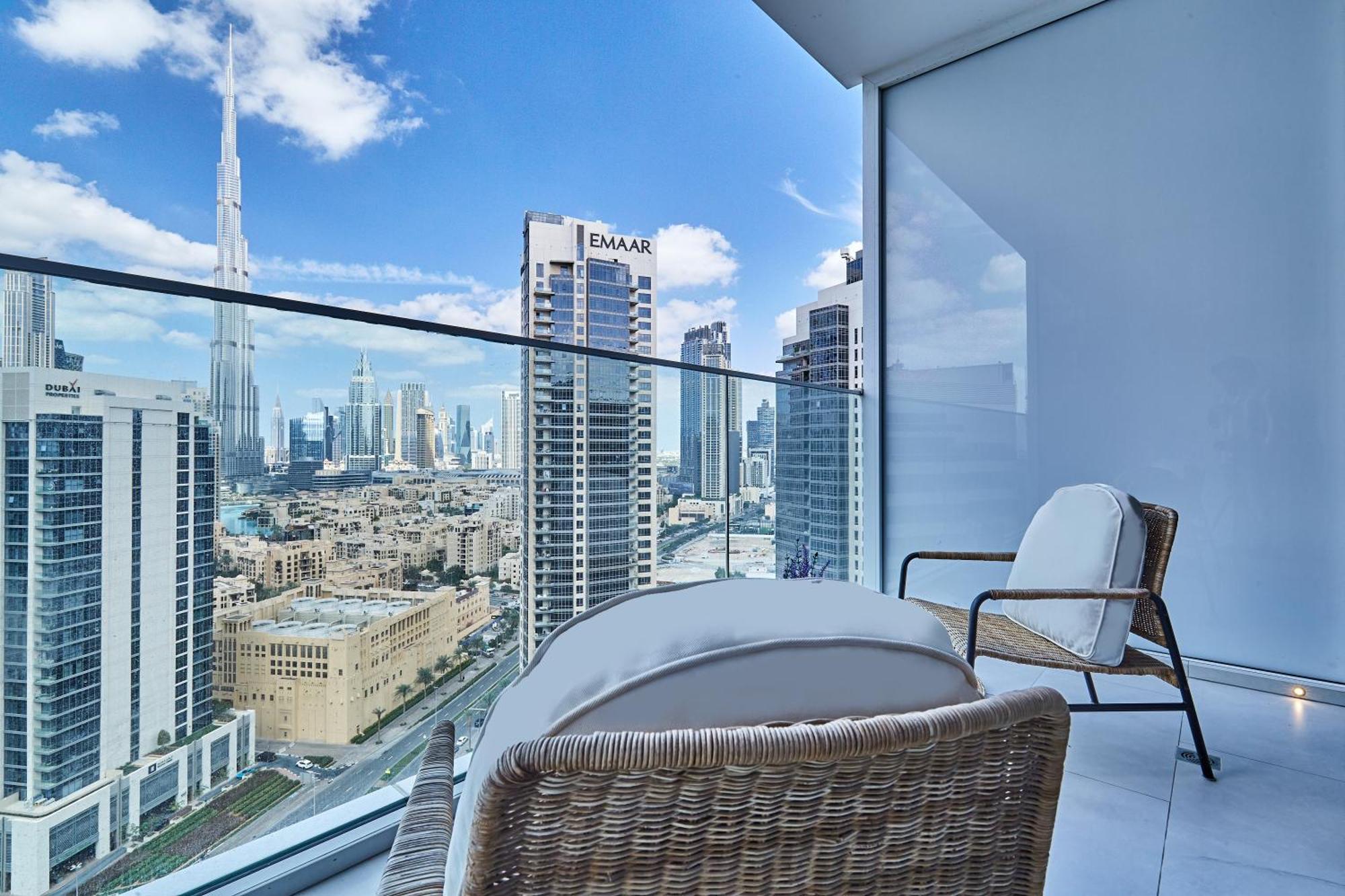 Luxury Studios With Burj Khalifa Or Canal View In Downtown - Marquise Square Tower دبي المظهر الخارجي الصورة