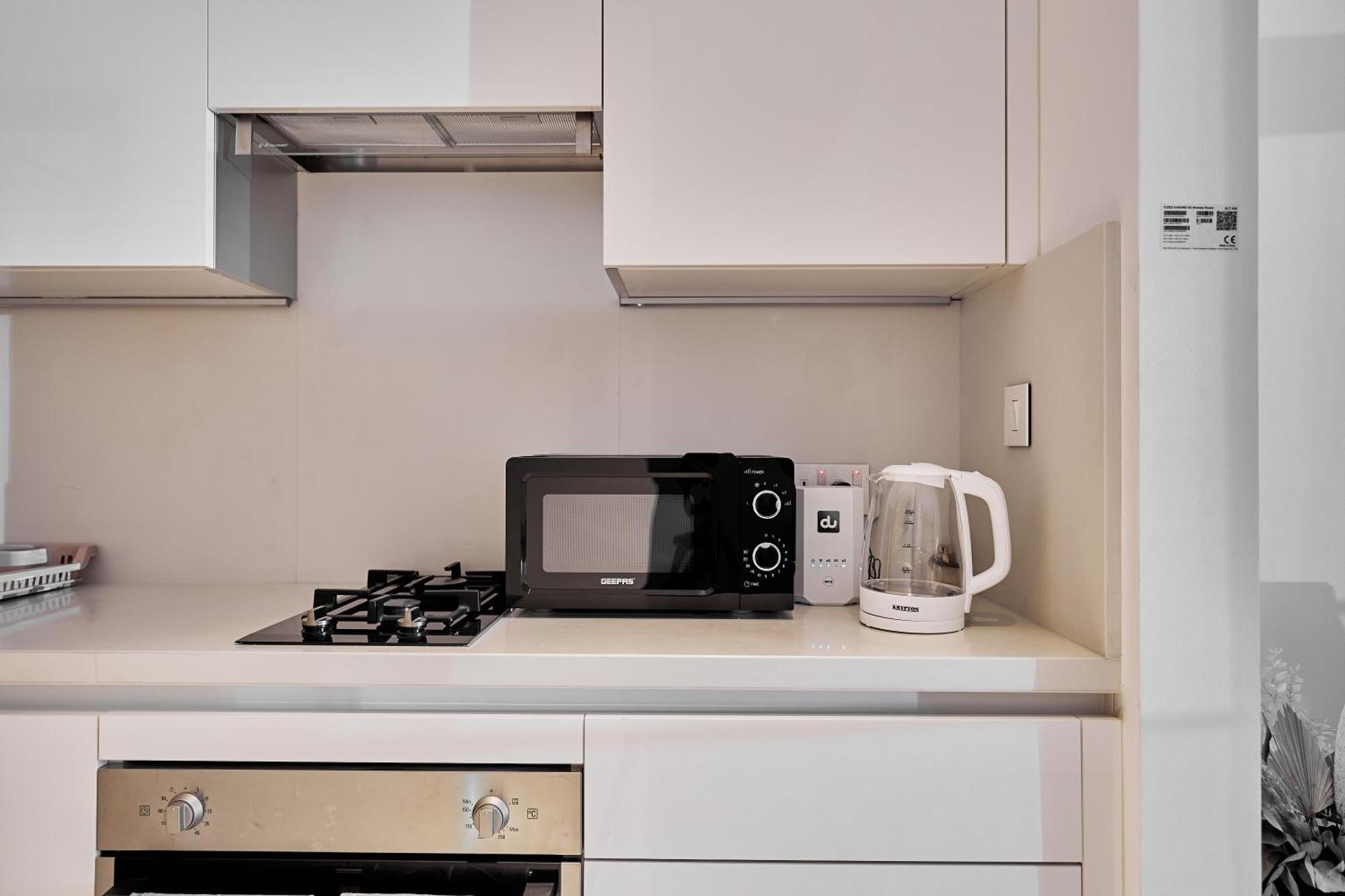 Luxury Studios With Burj Khalifa Or Canal View In Downtown - Marquise Square Tower دبي المظهر الخارجي الصورة