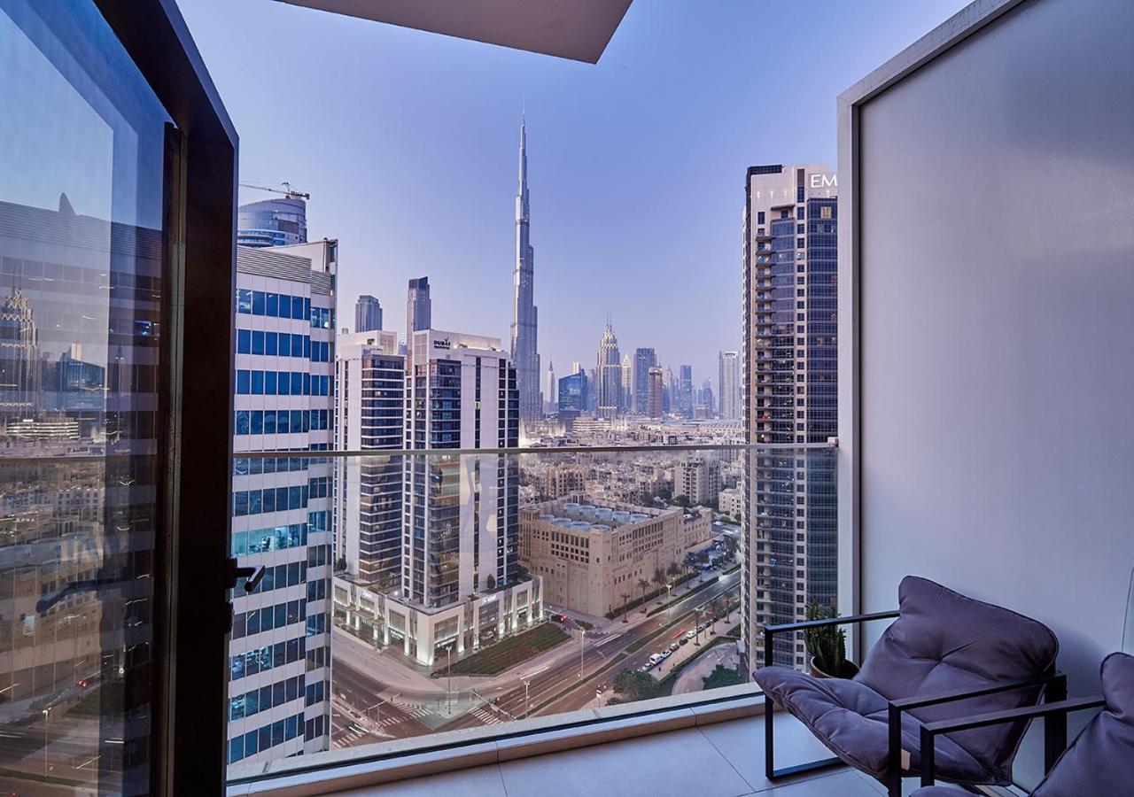 Luxury Studios With Burj Khalifa Or Canal View In Downtown - Marquise Square Tower دبي المظهر الخارجي الصورة