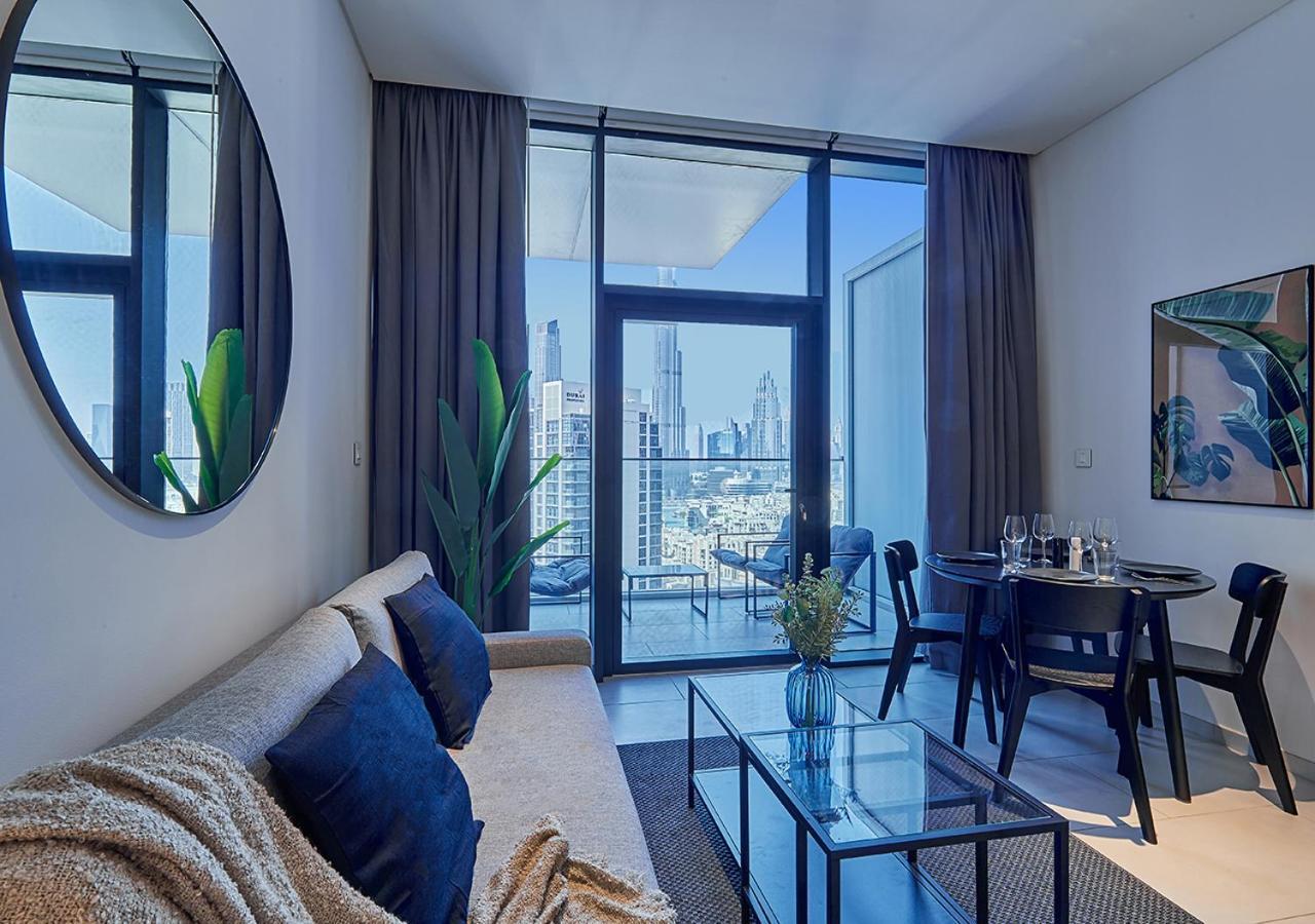Luxury Studios With Burj Khalifa Or Canal View In Downtown - Marquise Square Tower دبي المظهر الخارجي الصورة