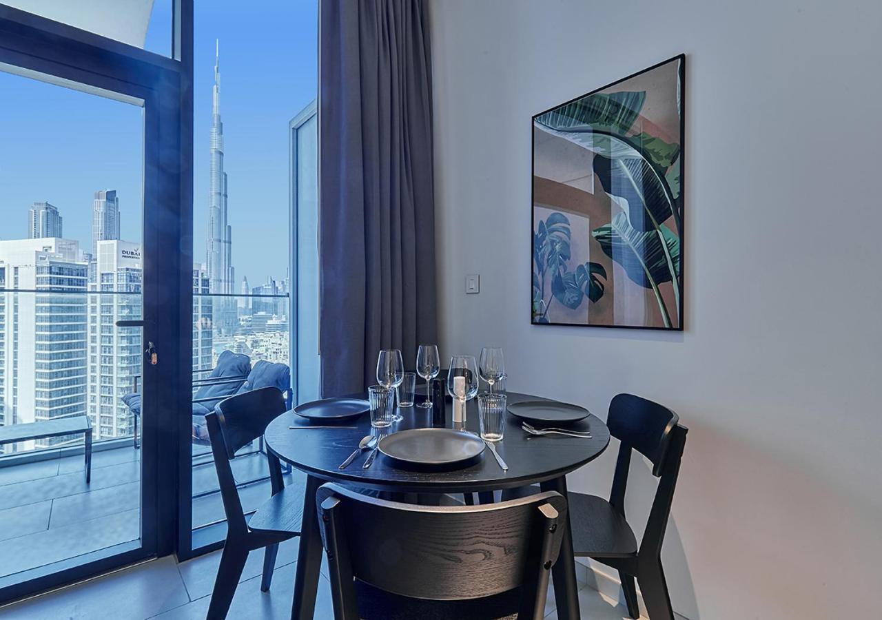 Luxury Studios With Burj Khalifa Or Canal View In Downtown - Marquise Square Tower دبي المظهر الخارجي الصورة